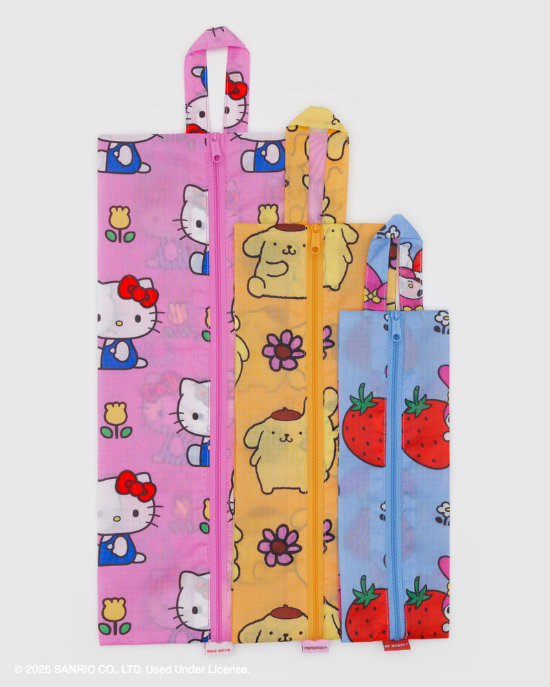 BAGGU.com Travel 3D Zip Set - Hello Kitty and Friends Florals