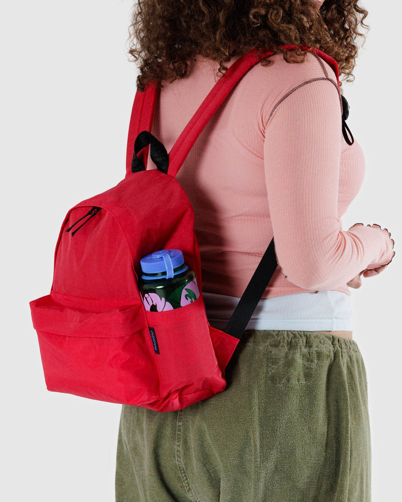 BAGGU  Medium Nylon Backpack - Candy Apple