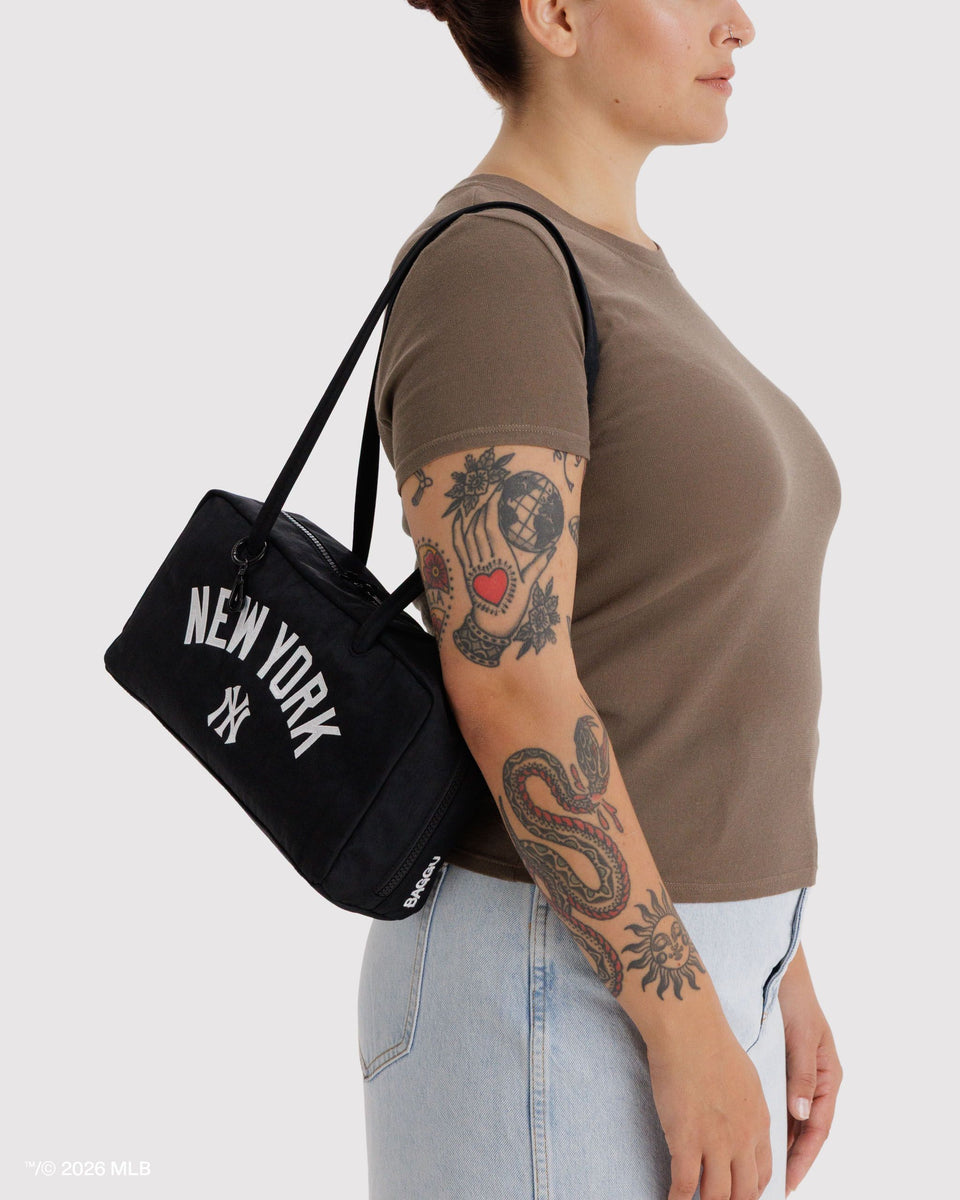 BAGGU Products Nylon Bowler Bag - New York Yankees™