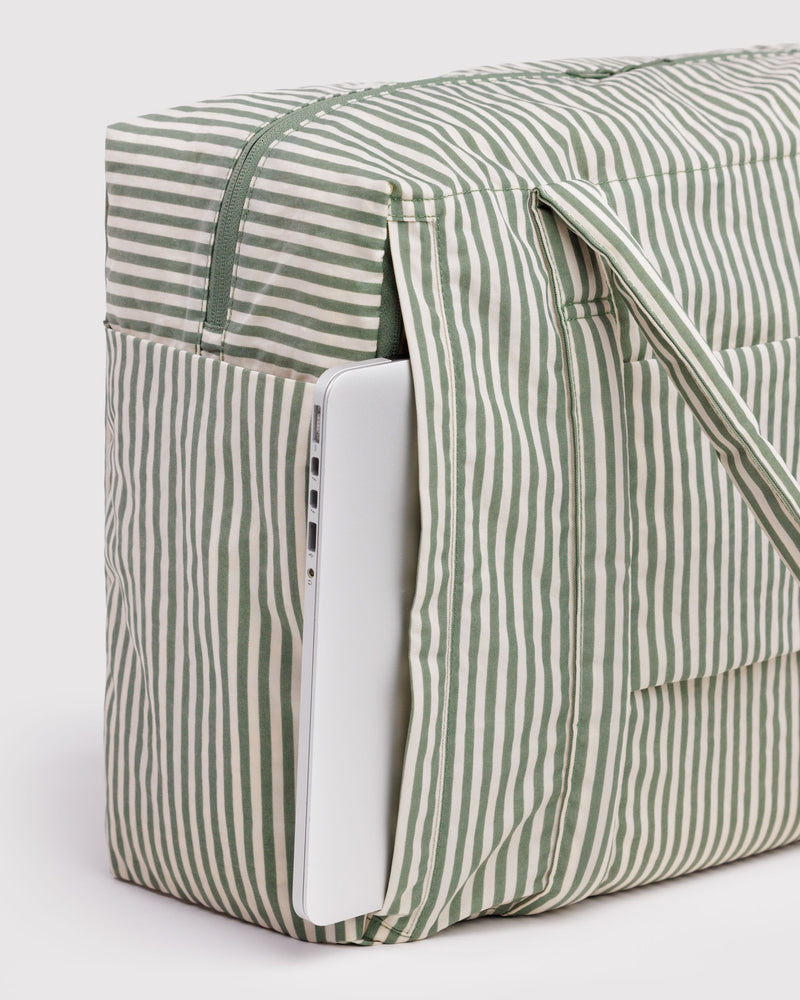 BAGGU  Cloud Carry-on - Sage Stripe