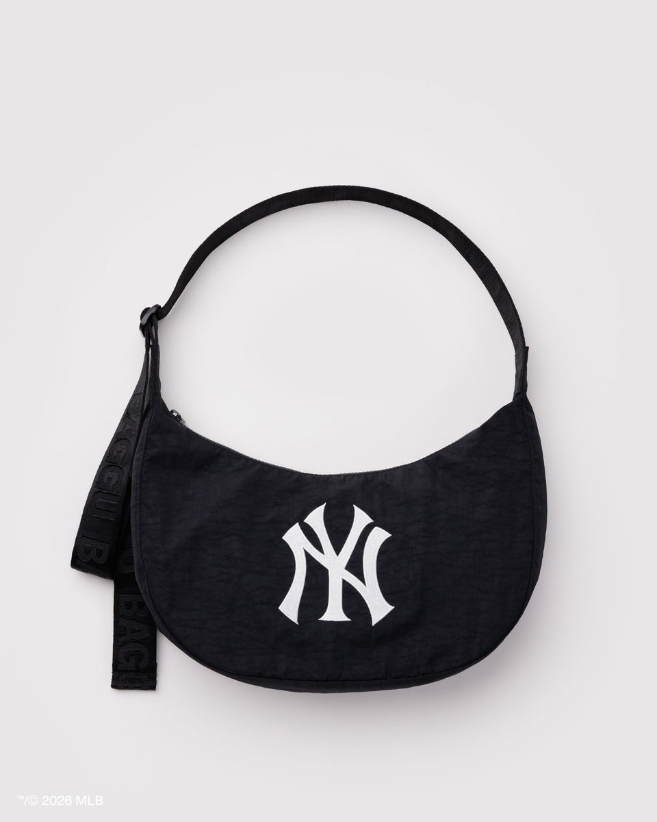 BAGGU Products Medium Nylon Crescent Bag - New York Yankees™