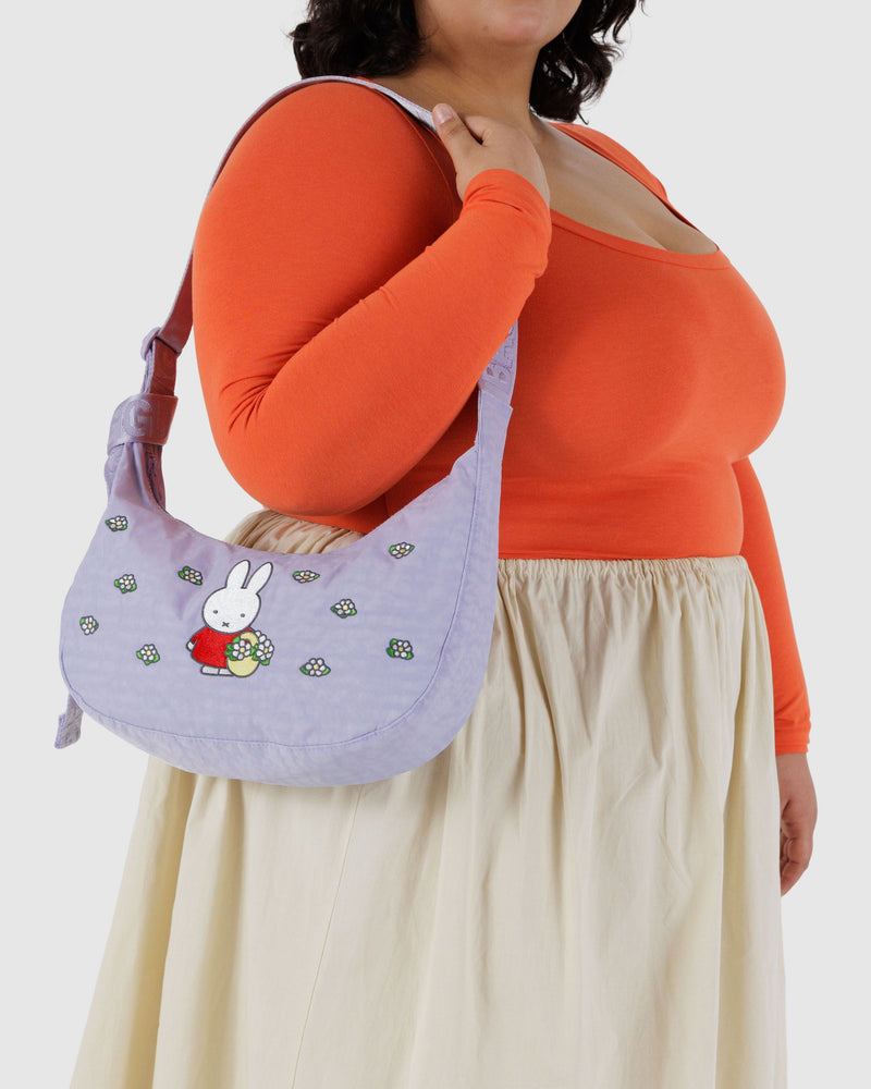 BAGGU Crossbody Bags Medium Nylon Crescent Bag - Embroidered Miffy