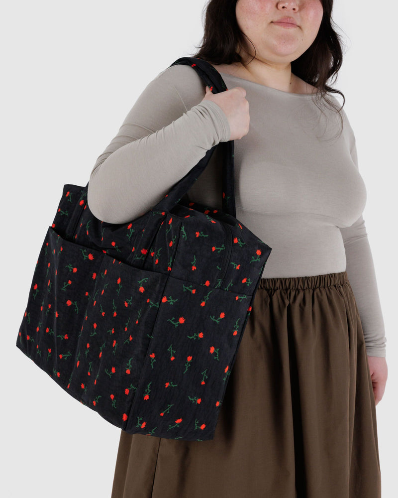 BAGGU  Cloud Carry-on - Painted Wildflower
