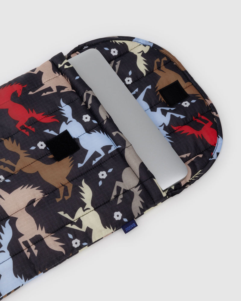 BAGGU  Puffy Laptop Sleeve 16