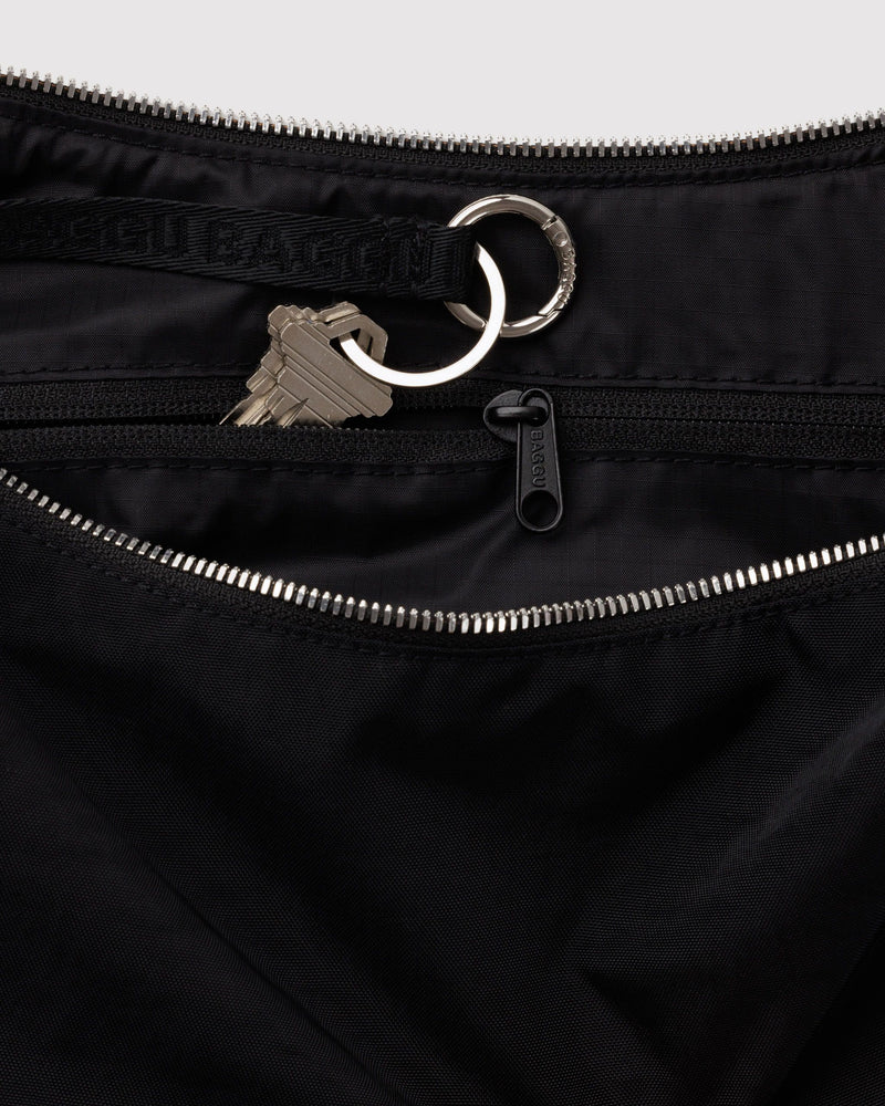 BAGGU Medium Nylon Crescent Bag Medium Nylon Crescent Bag - Studs