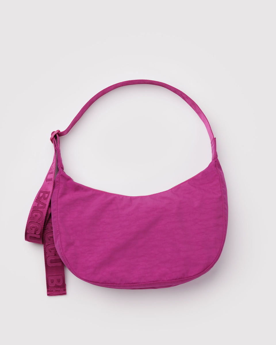 BAGGU Products Medium Nylon Crescent Bag - Deep Fuchsia