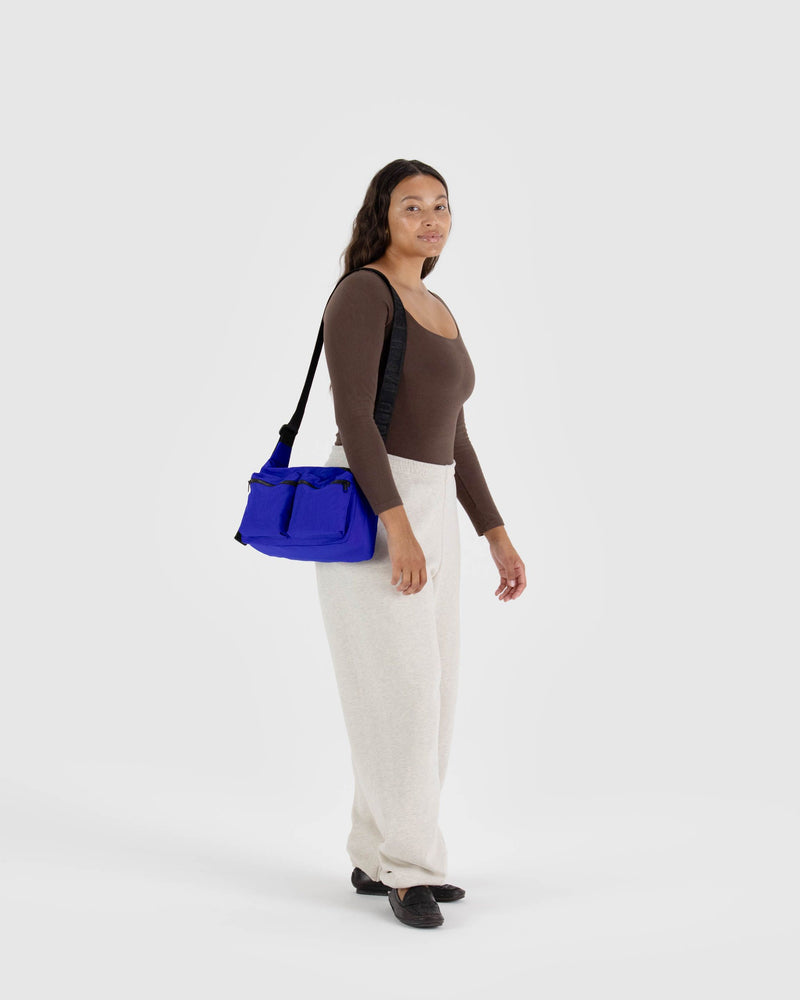 BAGGU  Medium Cargo Crossbody - Lapis