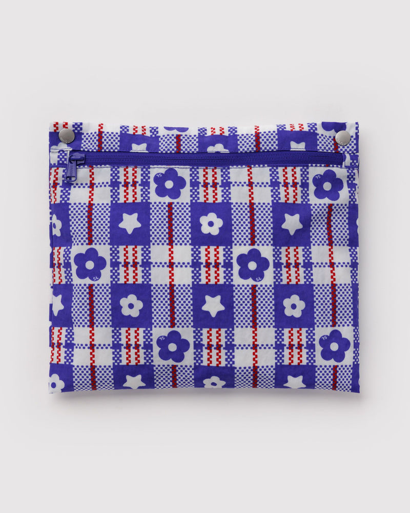 BAGGU  Cloud Carry-on - Market Plaid Blue