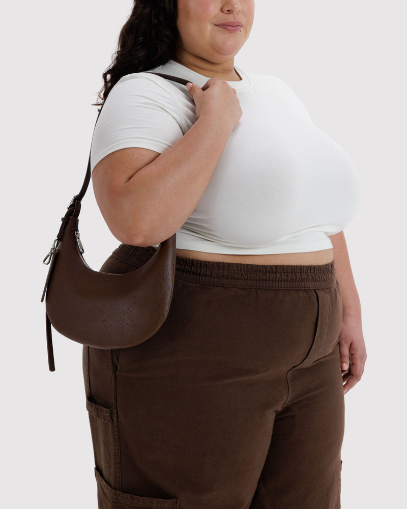 BAGGU  Small Recycled Leather Flat Crescent - Brown