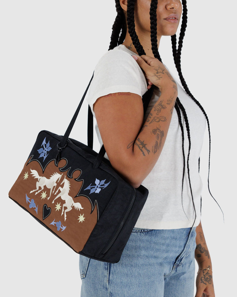 BAGGU  Medium Nylon Bowler Bag - Western Appliqué