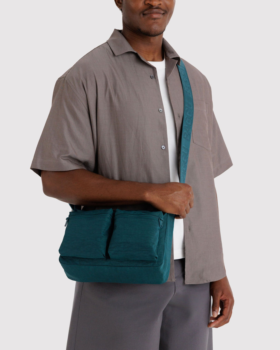BAGGU Products Medium Cargo Crossbody - Deep Sea