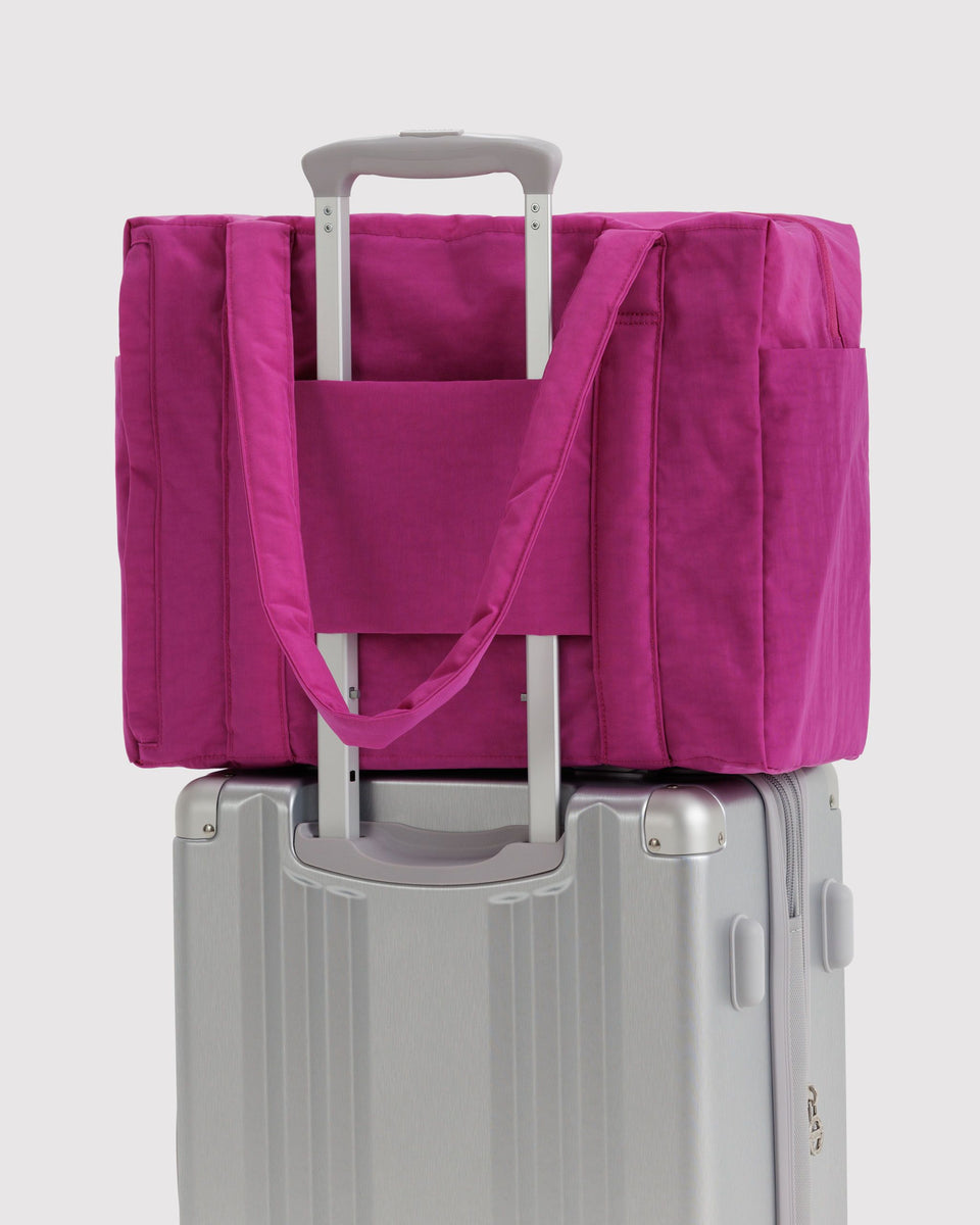 BAGGU Products Small Cloud Carry-On - Deep Fuchsia