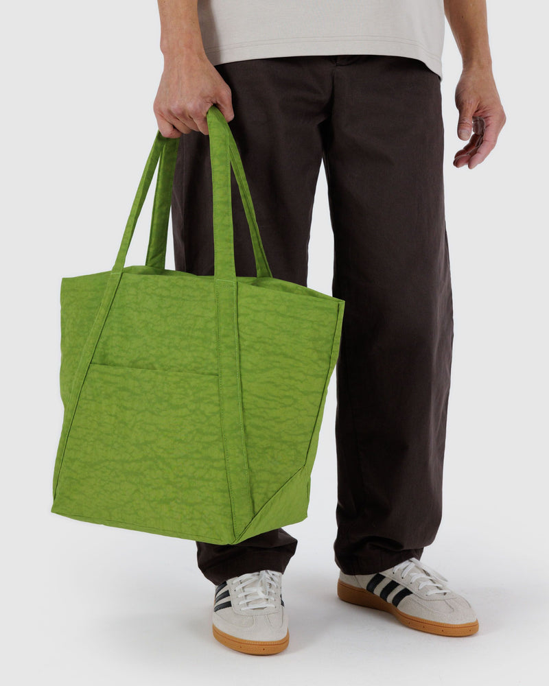 BAGGU.com  Cloud Bag - Green Juice