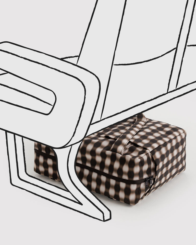 BAGGU  Small Cloud Carry-On - Blurred Gingham Brown