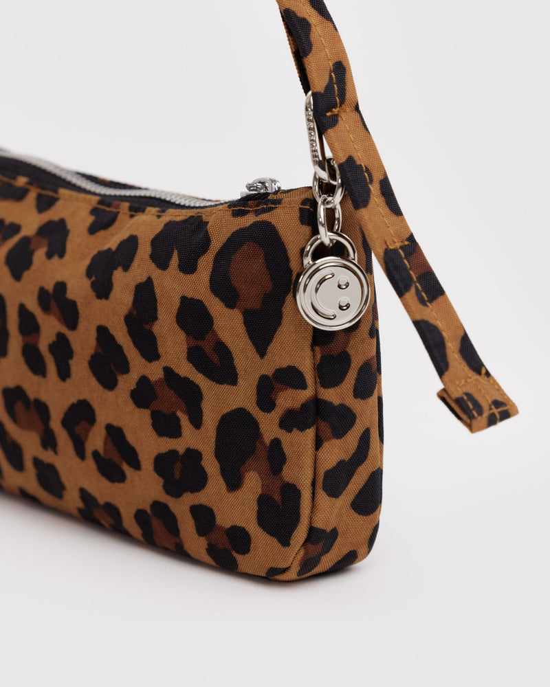 BAGGU  Nylon Pochette - Leopard