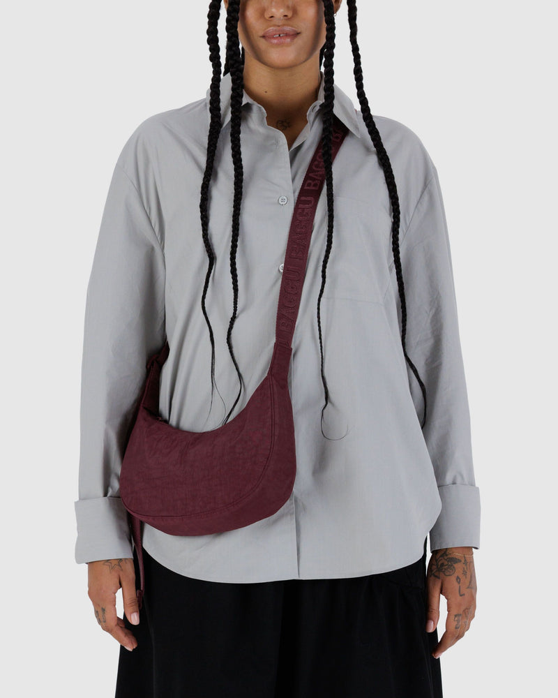 BAGGU  Small Nylon Crescent Bag - Mahogany