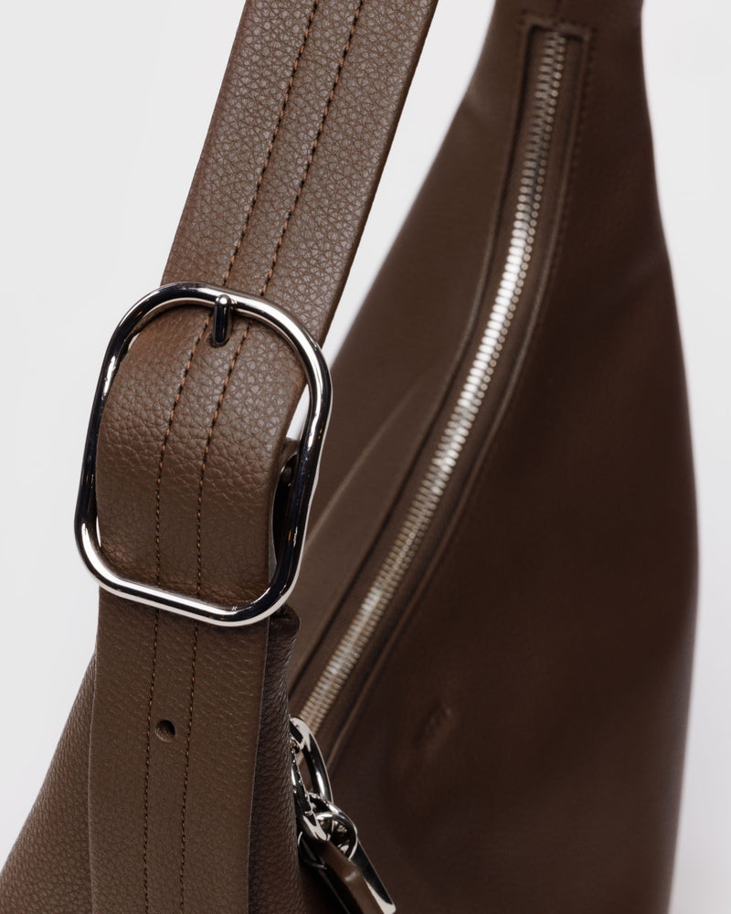 BAGGU  Recycled Leather Shoulder Bag - Brown