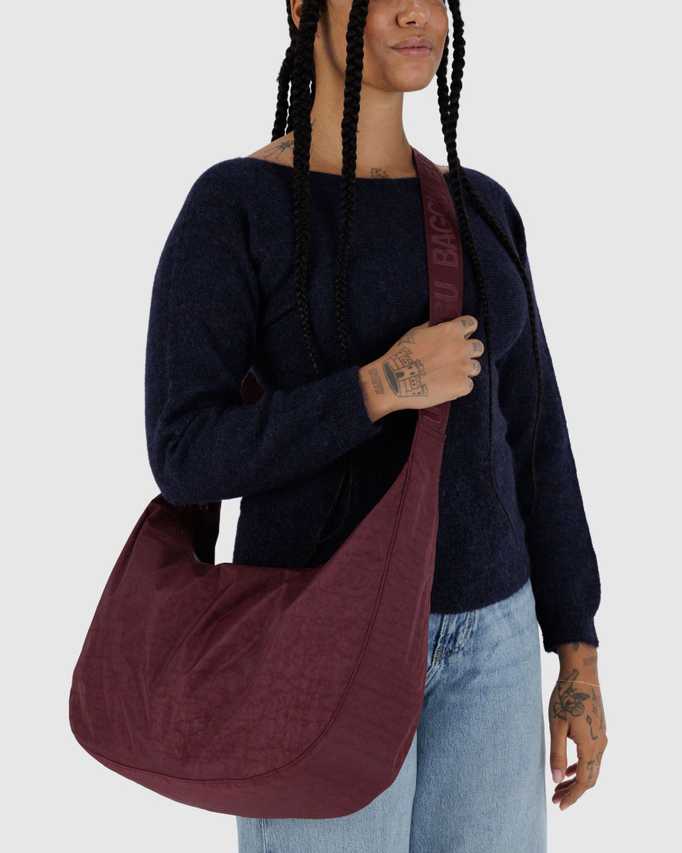 BAGGU Crossbody Bags Large Nylon Crescent Bag - Mahogany