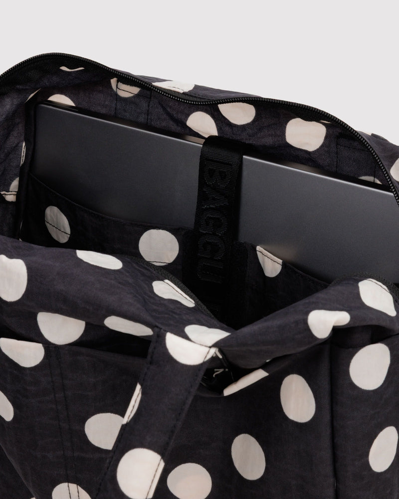BAGGU Black Bags Everyday Cloud Bag - Black and Cream Polka Dot