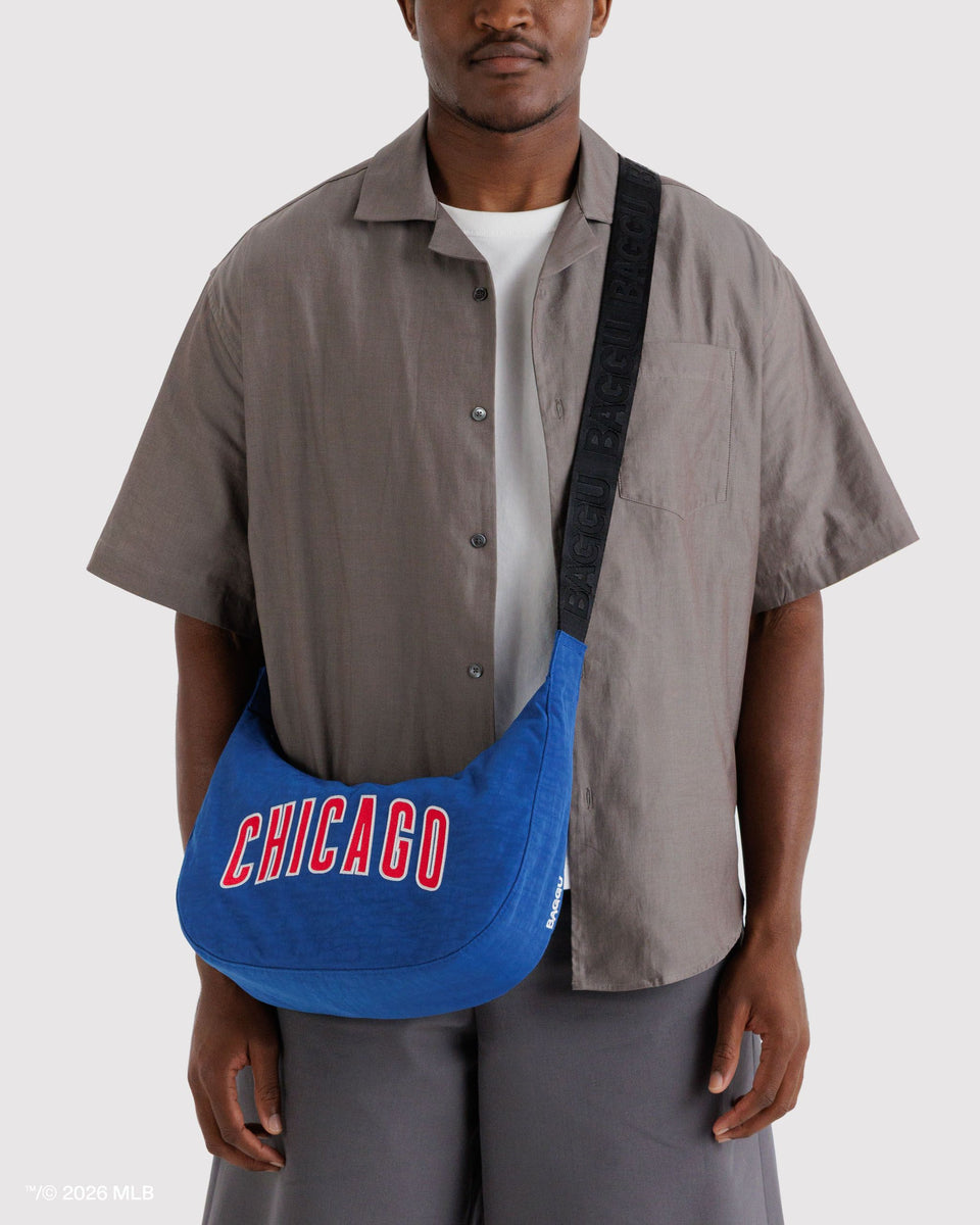BAGGU New Arrivals Medium Nylon Crescent Bag - Chicago Cubs™