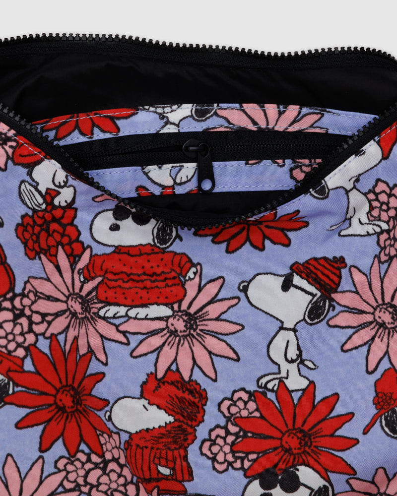 BAGGU.com Crossbody Bags Medium Nylon Crescent Bag - Floral Snoopy