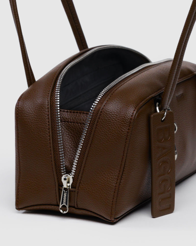 BAGGU  Small Recycled Leather Bowler Bag - Brown