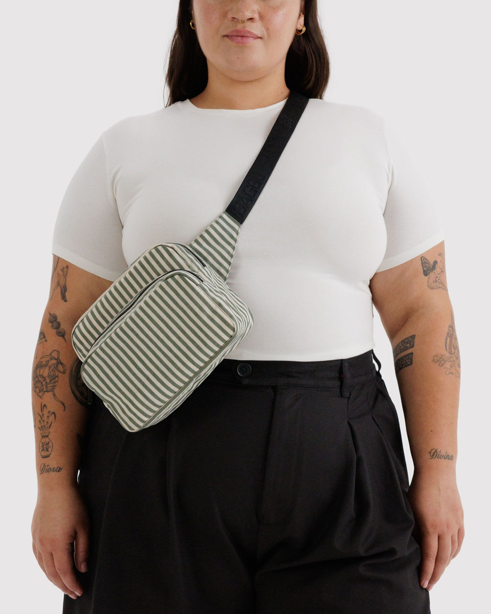 BAGGU New Arrivals Fanny Pack - Sage Stripe