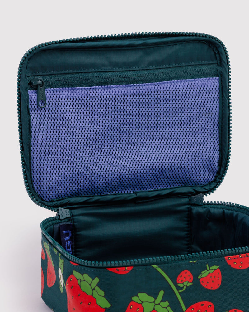 BAGGU  Small Cosmetic Case - Strawberry Blossom