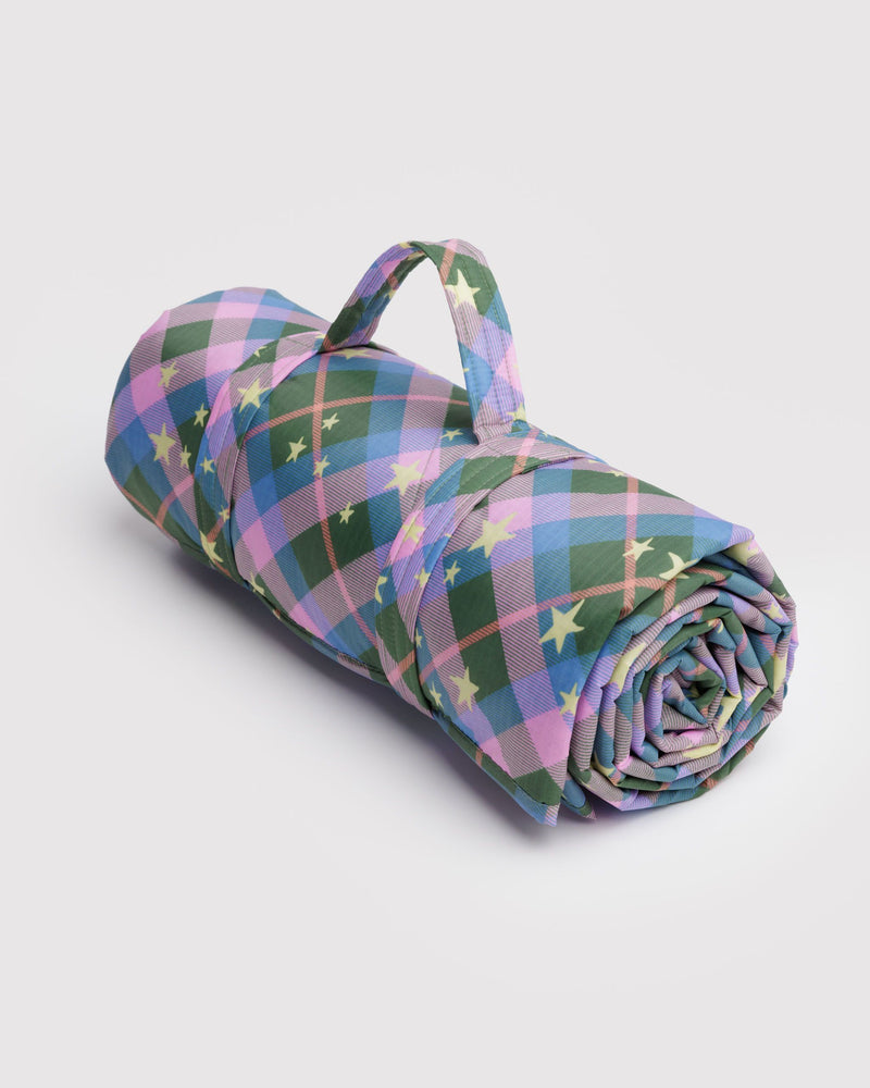 BAGGU New Arrivals Puffy Picnic Blanket - Green Star Plaid