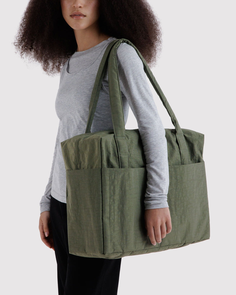 BAGGU  Cloud Carry-on - Caper