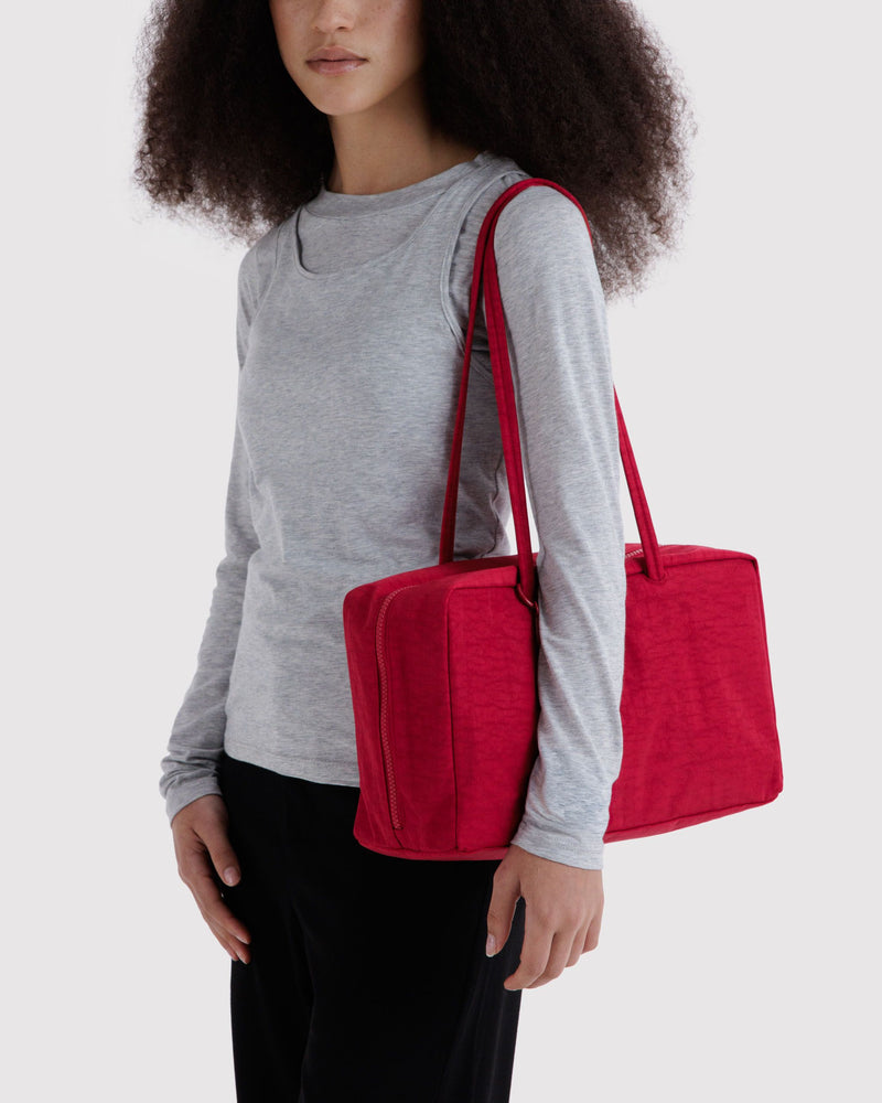 BAGGU  Medium Nylon Bowler Bag - Cherry